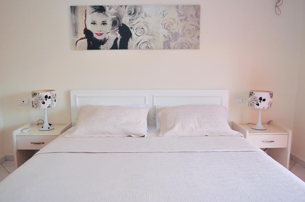 Guest House Mary Tirana Habitación foto